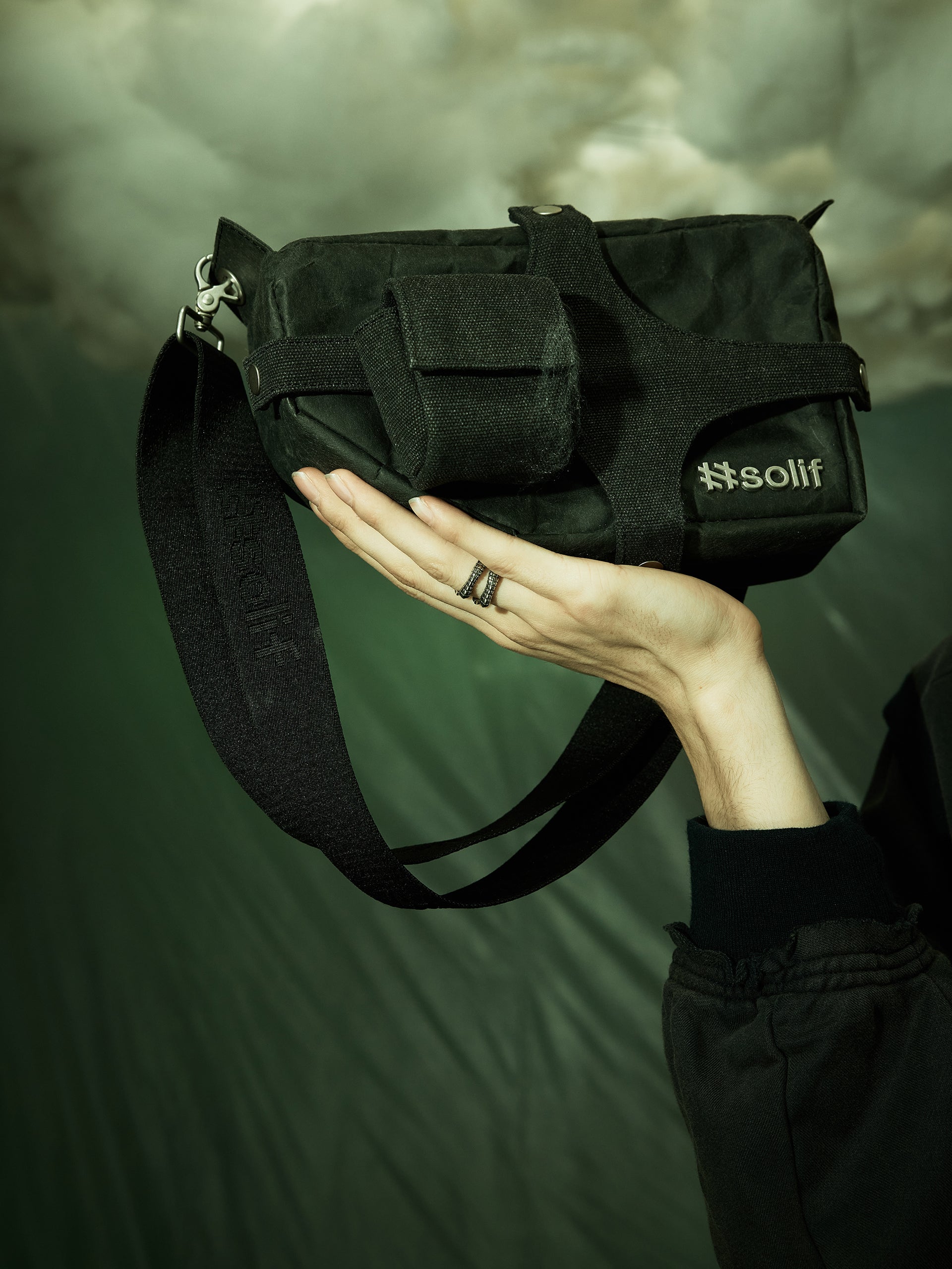 Solif - Irregularly Shape Crossbody Bag | Land Of Dawn