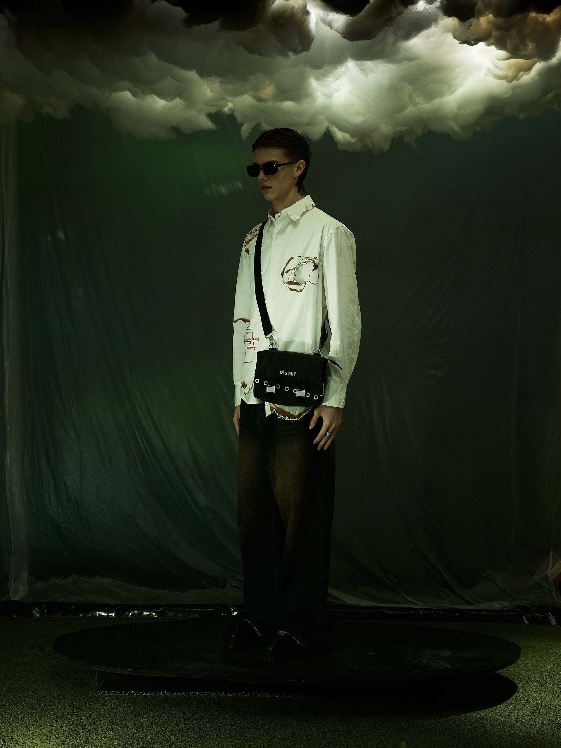 Solif - Messenger Box Bag | Absurd Fisherman