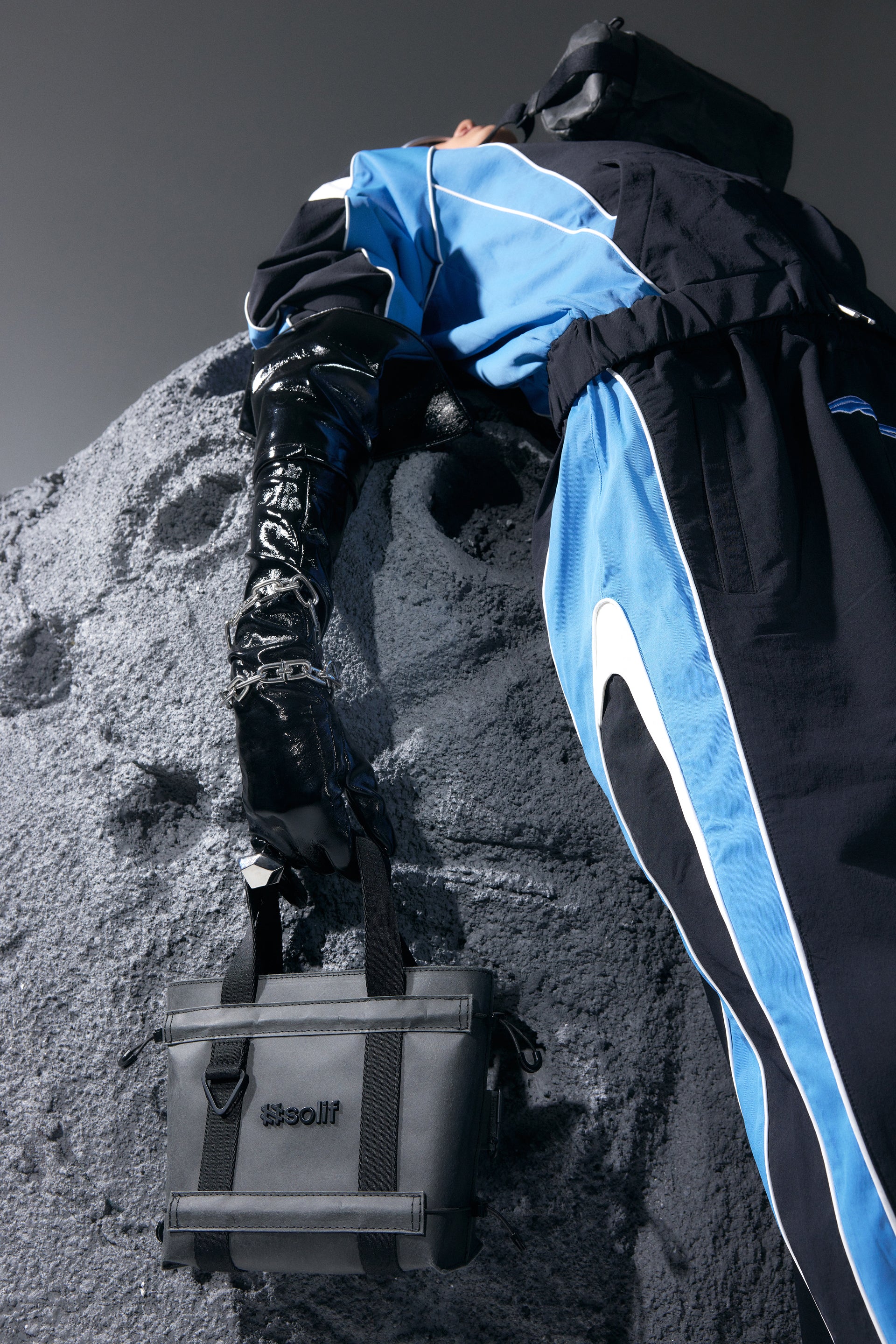 Solif - Black Hole Mini Tote Bag | Land Of Dawn