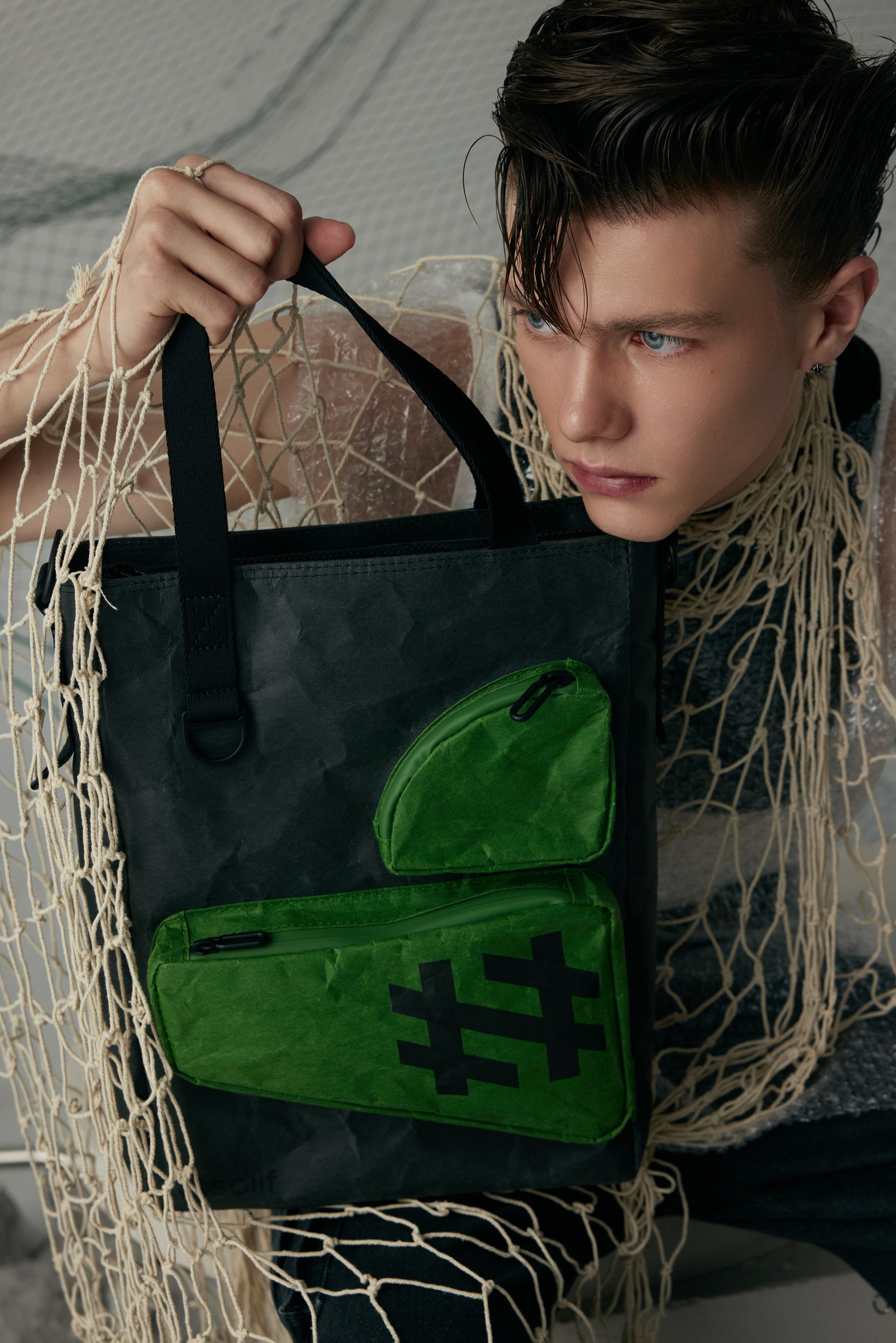 Solif - Mega Messenger Tote | Rock Dark | Forest Green