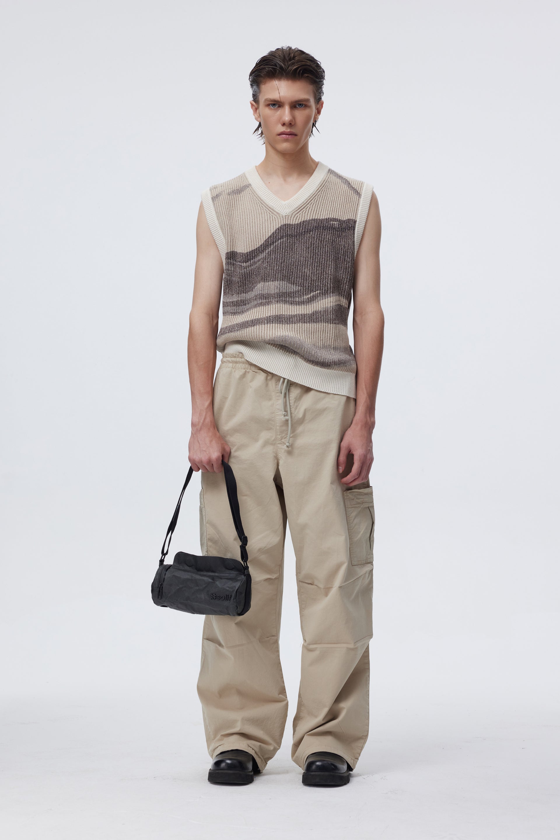 Solif - Cylinder Crossbody Bag | Land Of Dawn