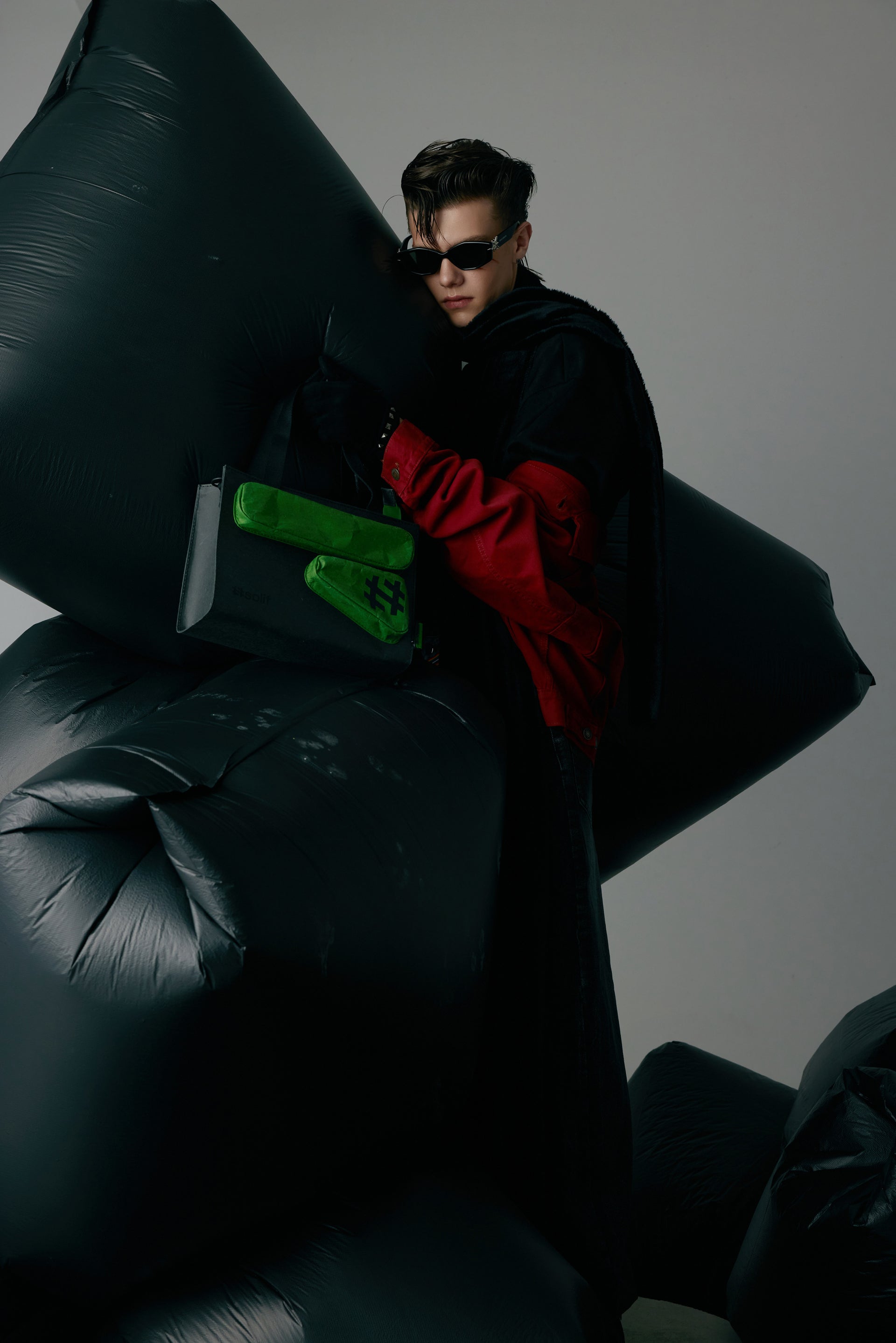 Solif - Messenger Tote | Rock Dark | Forest Green