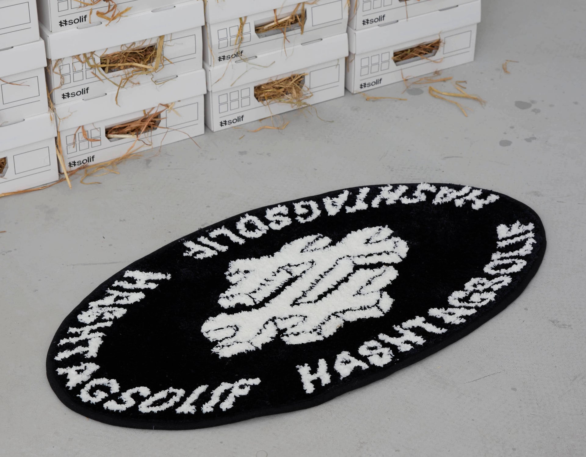 Solif - Bathroom Rug | Black