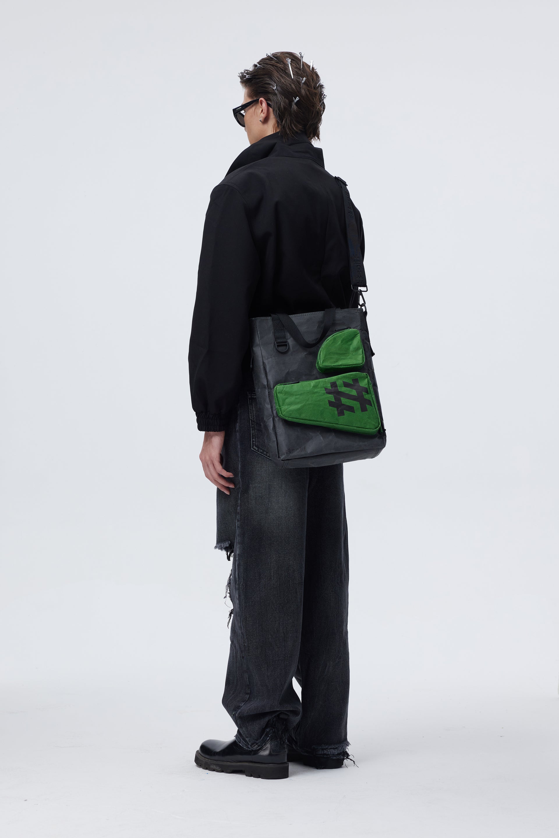 Solif - Mega Messenger Tote | Rock Dark × Forest Green